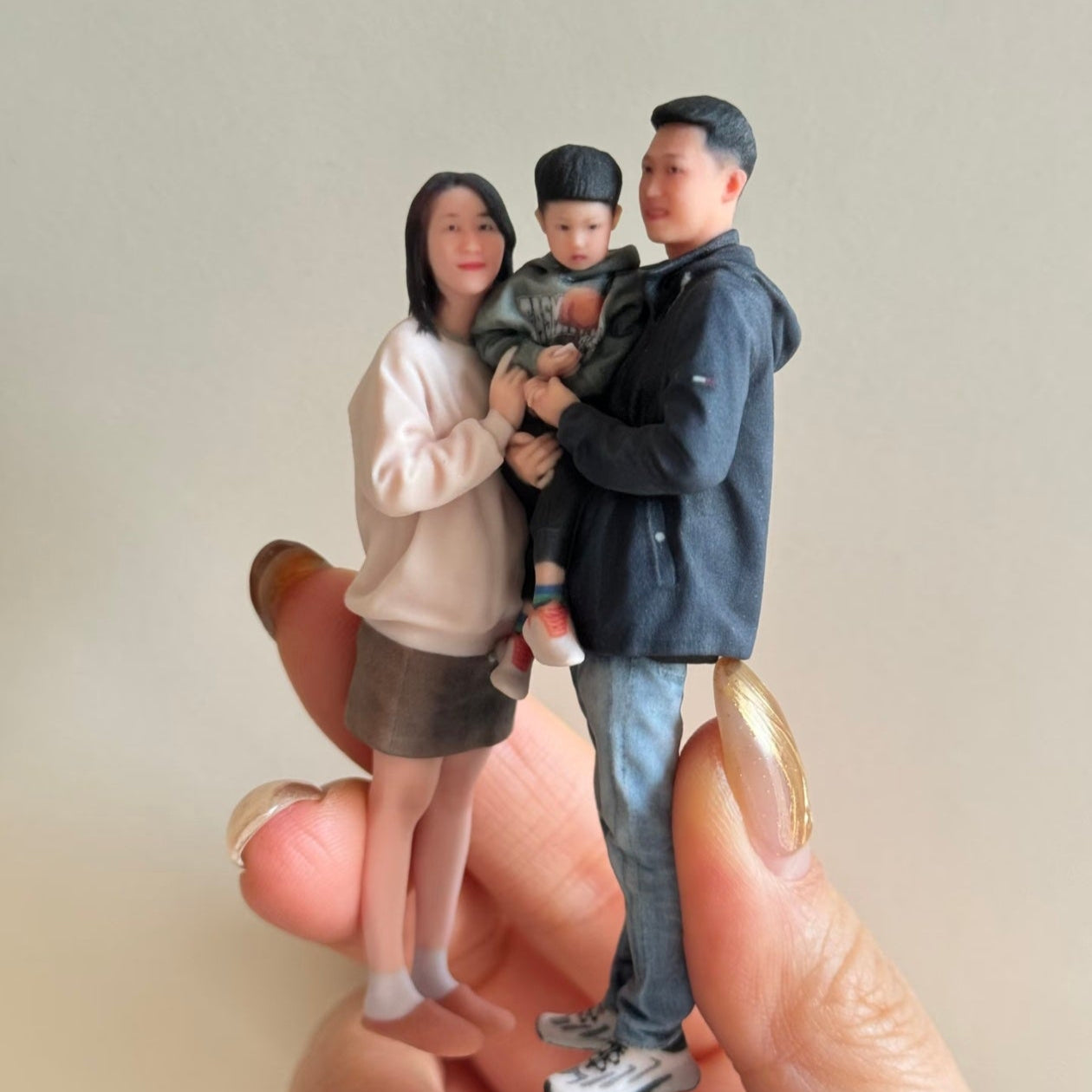 Customize 3D portraits of your loved ones