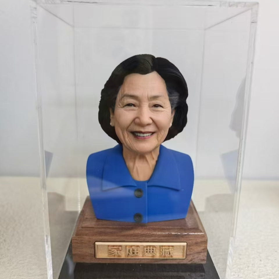Customize 3D portraits of your loved ones