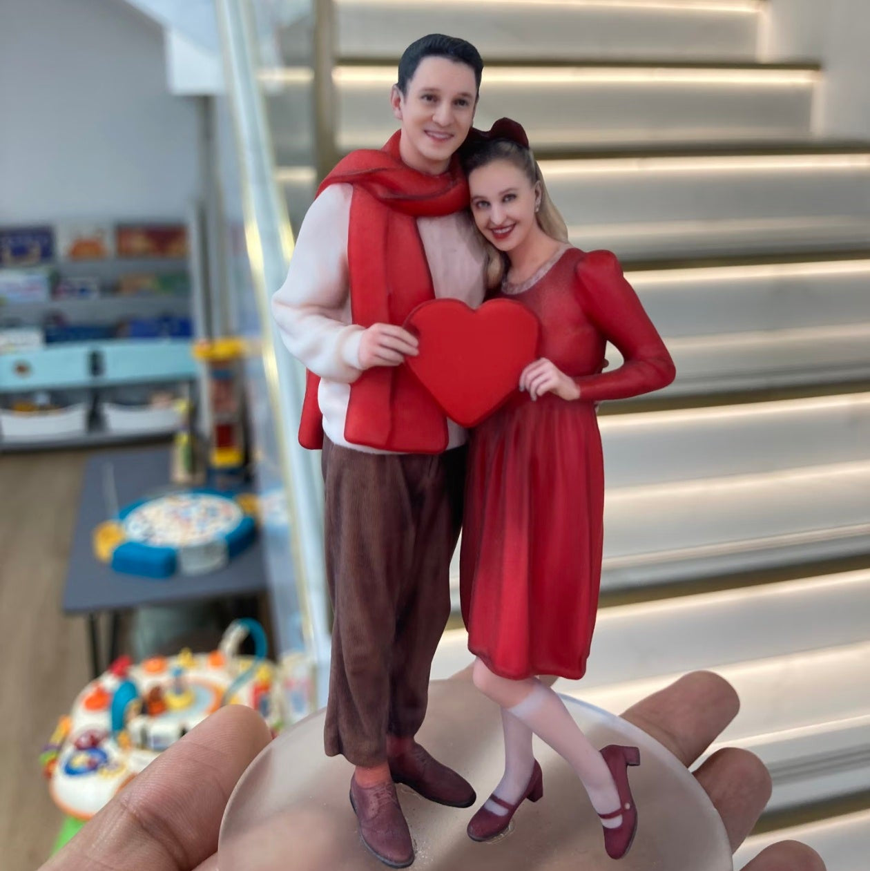 Customize 3D portraits of your loved ones