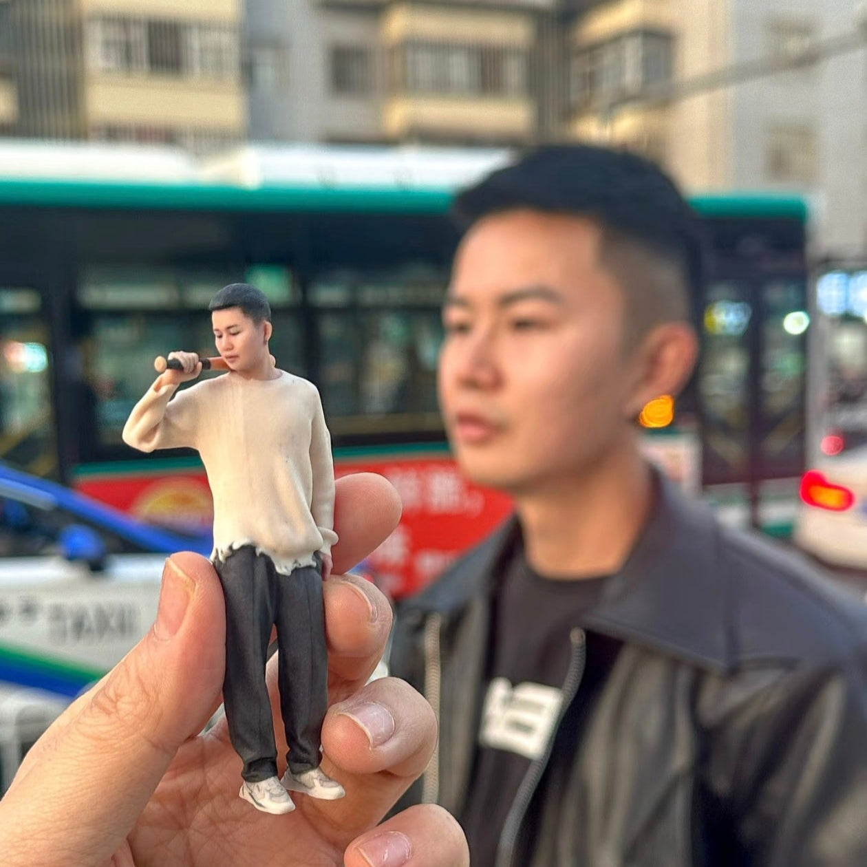 Customize 3D portraits of your loved ones